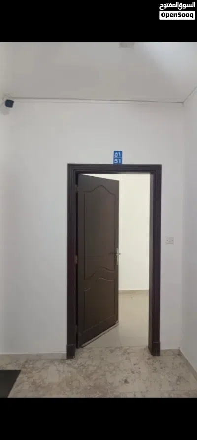 شقه للايجار في الغبره الشماليه للعوائل والموظفين Apartment for rent in North Ghubra 2