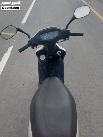 Honda CB1000R 4
