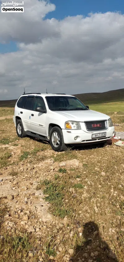 GMC Envoy Standard 3