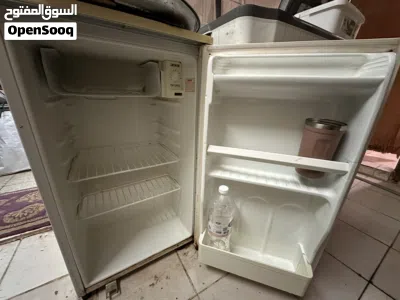 ثلاجة بحالة ممتازة 2