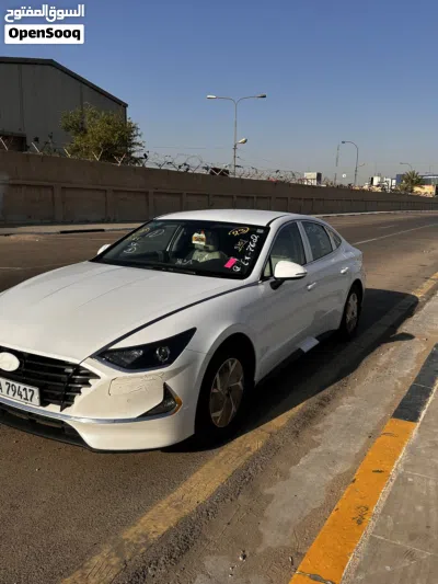 Hyundai Sonata Standard 3