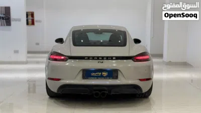 بورش 718 Cayman 3
