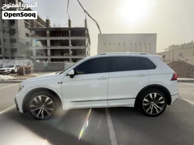 Volkswagen Tiguan R-Line 4