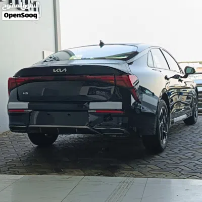 Kia K5 Standard 4