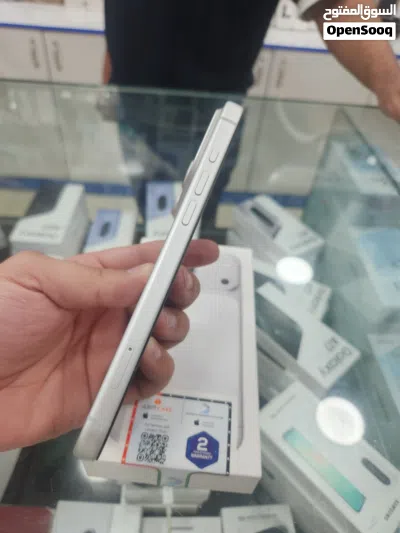 iPhone 17 pro max 256GB وارد الشرق الأوسط بسعر مميز 2