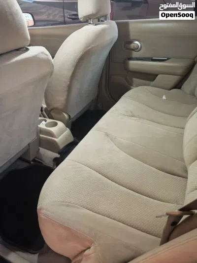 Nissan Tiida 3