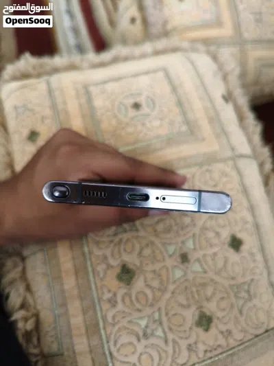 للبيع: Samsung Galaxy S22 Ultra السعر: 150,000 ريال يمني 3