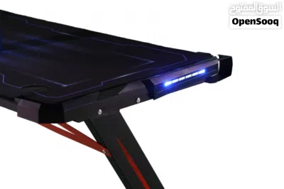 طاولة جيمنج مع إضاءة RGB مقاس 125x64x75 3