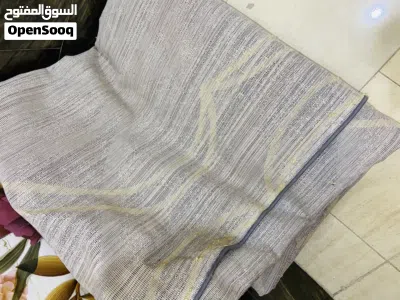 سجادة قص استعمال بسيط للبيع مقاس 4*3 ونص موجودة بحي عدن بسعر 25 دينار 3