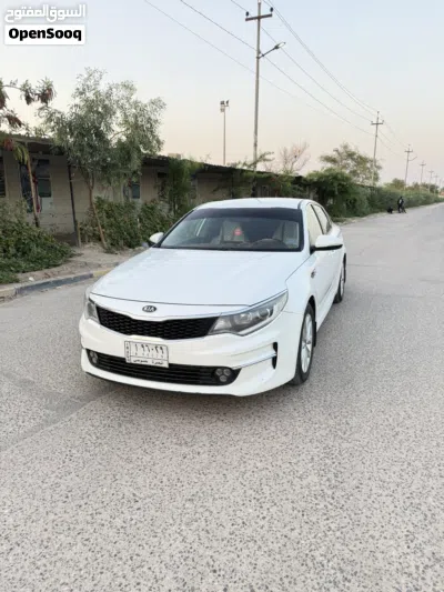 Kia K5 EX 2