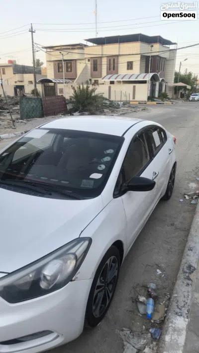 Kia Cerato Standard 2