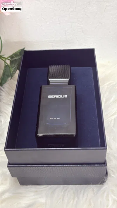 عطر سيريس الاصلي مستعمل من الماجد للعود للبيع 3