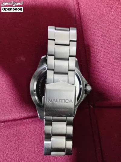 nautica stainless steel 3-hand watch ساعة 3