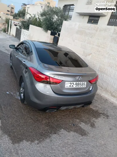 هيونداي افانتي Limited 2