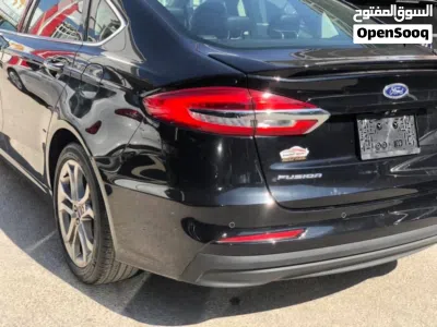 Ford Fusion Titanium 2