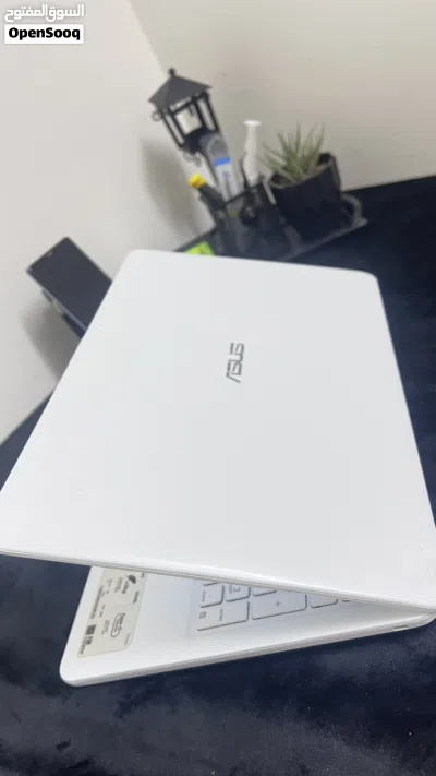 لابتوب ASUS X540L بحالة ممتازة - خفيف الوزن وأداء عملي وبسعر مميز الجيل الخامس كرتين شاشة 4