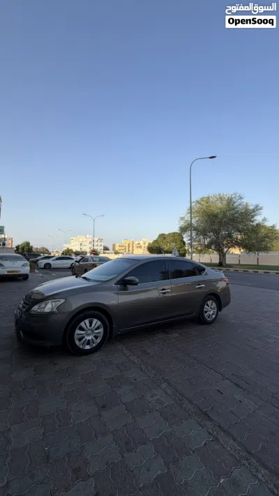 نيسان سنترا Standard 4
