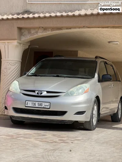 Toyota Sienna Limited 4