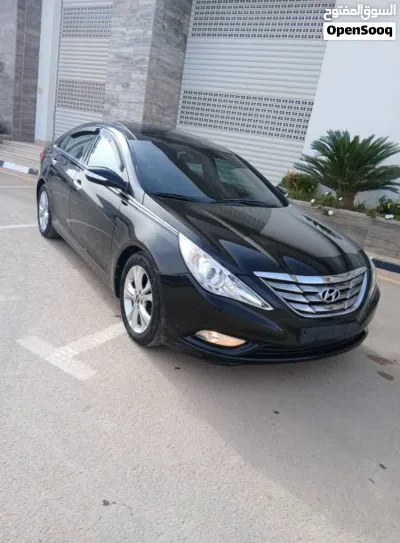 Hyundai Sonata Blue 3