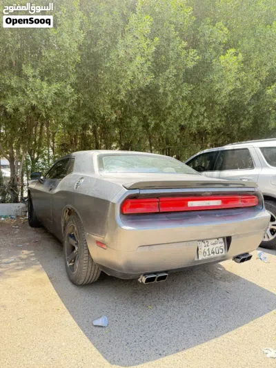دودج تشالنجر SXT 3