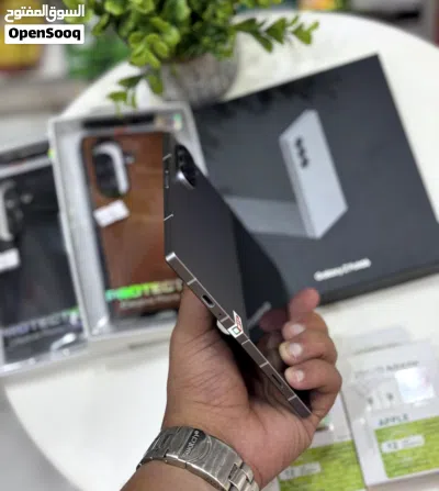 عرض خاص : Samsung Z fold 6 512gb هاتف بحالة الوكالة بدون اي شموخ أو مشاكل مع ضمان 2