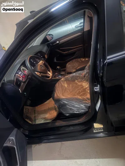 Volkswagen Jetta S 3