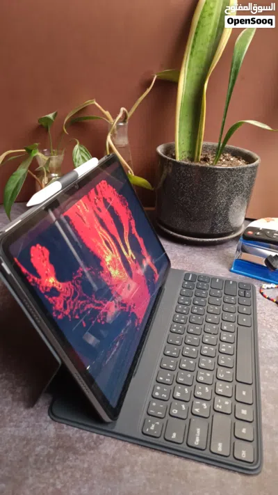 ريدمي باد 2 برو مع قلم ريدمي نظيف جداً redmi pad 2 pro 4