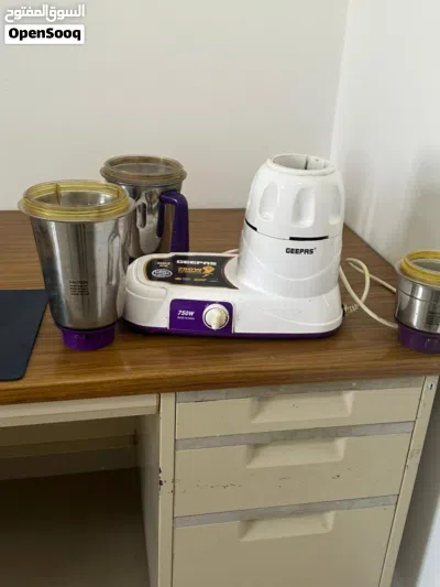 GEEPAS 750W MIXER GRINDER 2