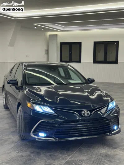 Toyota Camry XLE 3