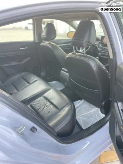 Nissan Altima SR 3