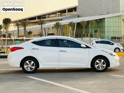 هيونداي افانتي SE 4
