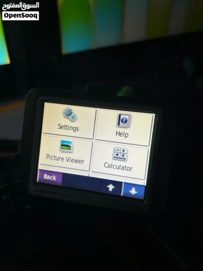 جهاز ملاحة سيارات Garmin nüvi مع شاحن Traffic Receiver الأصلي 3