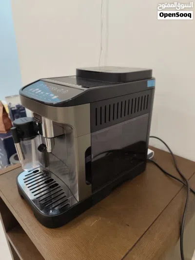مكينة قهوة اوتماتيكية من ديلونجي Delonghi automatic coffee machine 3