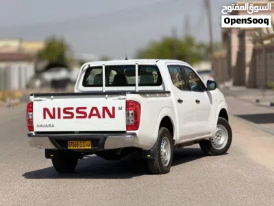 نيسان نافارا Standard 2
