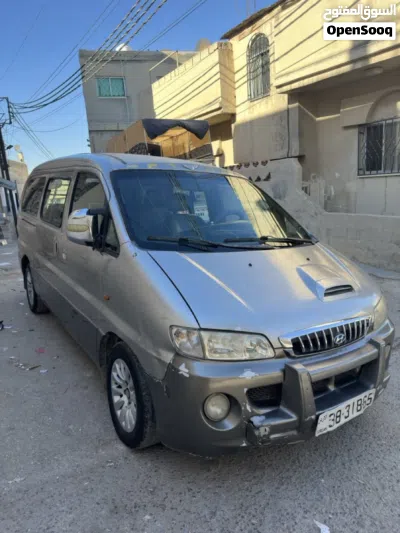Hyundai H1 3