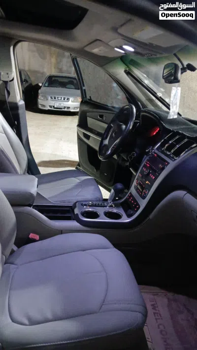 GMC Acadia 4