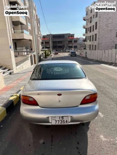 هيونداي افانتي Standard 2