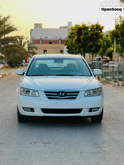 Hyundai Sonata Limited 4