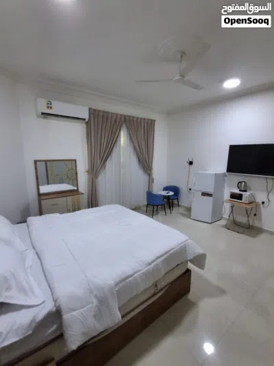 Aziba prime location only room bathroom fully furnished including bill for rent 3