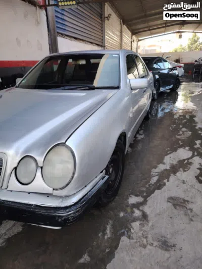 Mercedes Benz CLK-Class CLK 240 3