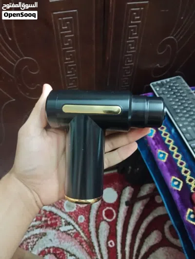للبيع: مسدس مساج احترافي (Massage Gun) بحالة ممتازة! 2