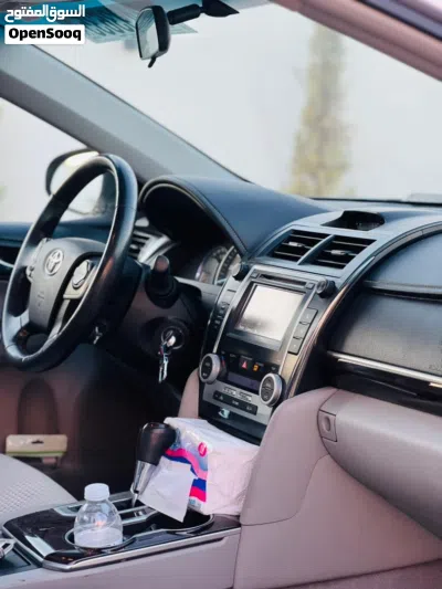 Toyota Camry XLE 4