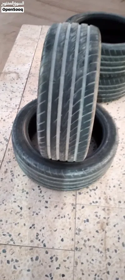 سيريا قومات 245/45/19 4