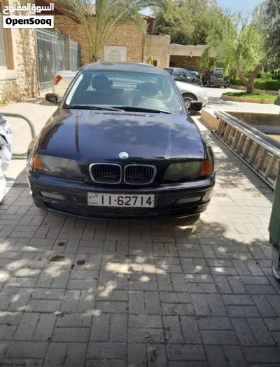 BMW 3 Series 318 4