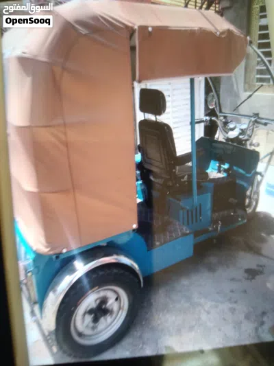 سلام عليكم للبيع تكتك XF Shining Motor 150cc موديل 2023 المواصفات: 1. محرك 150 سي سي اقتصادي بالبا 2