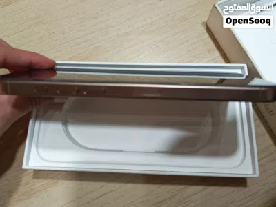 iPhone 16 pro max 2