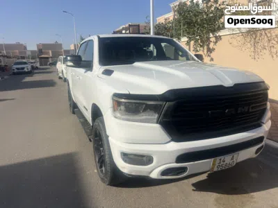 Dodge Ram Big Horn 2