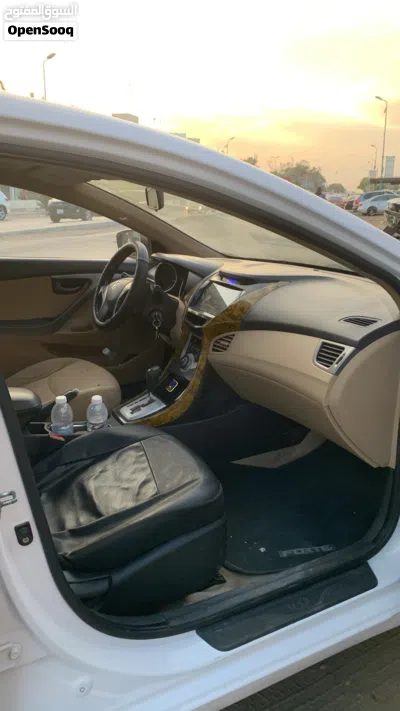 هيونداي النترا GL 4