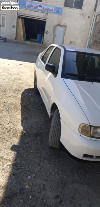 Volkswagen Polo Life 3