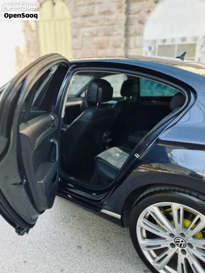 Volkswagen Passat R-Line 3